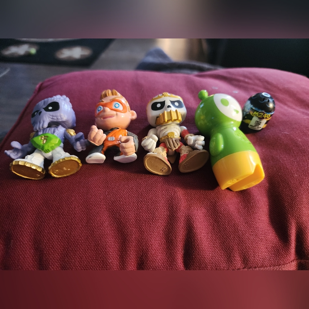 Smurfs,raisins,and More